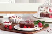 http://www.foodthinkers.com.au/images/easyblog_images/449/b2ap3_thumbnail_flourless-chocolate-orange-cake.jpg