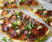 http://www.foodthinkers.com.au/images/easyblog_images/456/b2ap3_thumbnail_Pepperoni_Pizza_close-up.jpg
