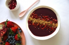 http://www.foodthinkers.com.au/images/easyblog_shared/Recipes/b2ap3_thumbnail_acai-beet-and-berry-smoothie-bowl.jpg