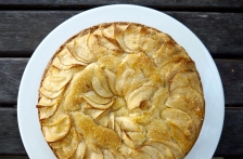 http://www.foodthinkers.com.au/images/easyblog_shared/Recipes/b2ap3_thumbnail_apple-cinnamon-tea-cake.jpg