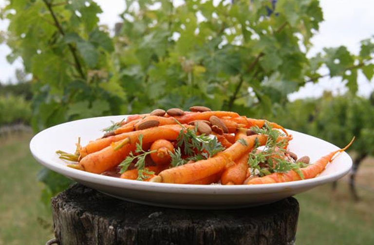 https://www.foodthinkers.com.au/images/easyblog_shared/Recipes/Matt-Stone-Carrots3.jpg