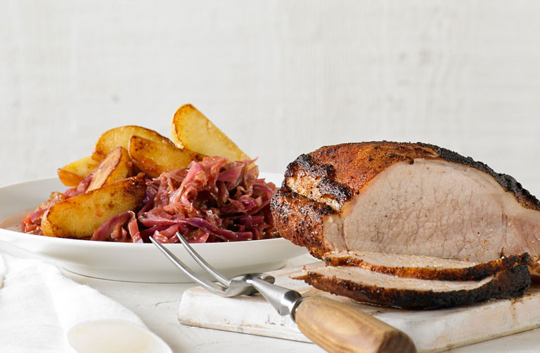 https://www.foodthinkers.com.au/images/easyblog_shared/Recipes/Pork-loin-with-red-cabbage-and-paprika768-x-503_20140611-070608_1.jpg