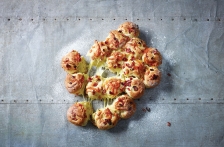https://www.foodthinkers.com.au/images/easyblog_shared/Recipes/b2ap3_thumbnail_LEM250-cheese-and-bacon-BBQ-rolls.jpg