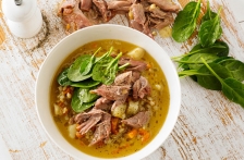 https://www.foodthinkers.com.au/images/easyblog_shared/Recipes/b2ap3_thumbnail_Veal-shank-barley-soup-768-x-503.jpg