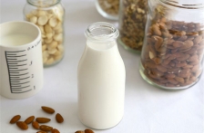 images/easyblog_shared/Recipes/b2ap3_thumbnail_almond-milk.jpg