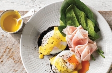 https://www.foodthinkers.com.au/images/easyblog_shared/Recipes/b2ap3_thumbnail_eggs_benedict_precision_poacher.jpg
