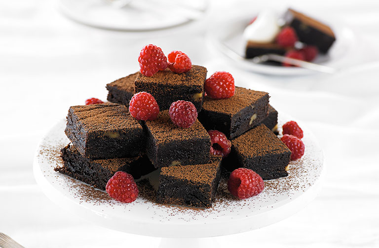 https://www.foodthinkers.com.au/images/easyblog_shared/Recipes/microwave-dark-chocolate-slice.jpg