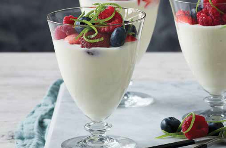 https://www.foodthinkers.com.au/images/easyblog_shared/Recipes/natural-yoghurt-with-berries-lime-zest.jpg