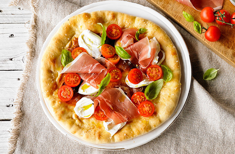 https://www.foodthinkers.com.au/images/easyblog_shared/Recipes/pizza-bianca.jpg
