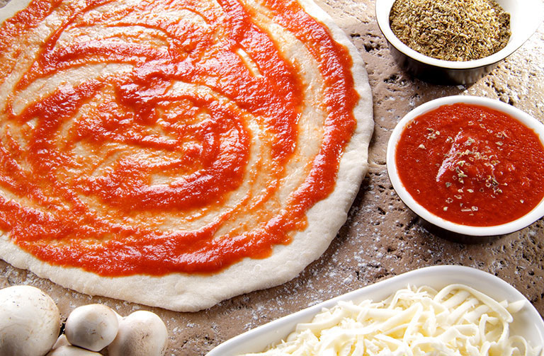 https://www.foodthinkers.com.au/images/easyblog_shared/Recipes/tomato-pizza-sauce.jpg