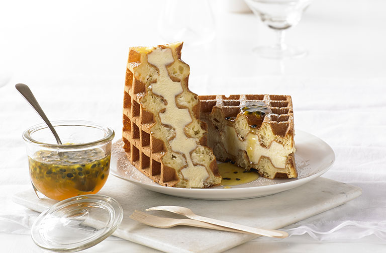 https://www.foodthinkers.com.au/images/easyblog_shared/Recipes/waffle-lemon-ricotta-cheesecake.jpg